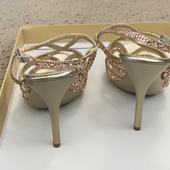 Strassed high heel sandals - Picture 3 of 9